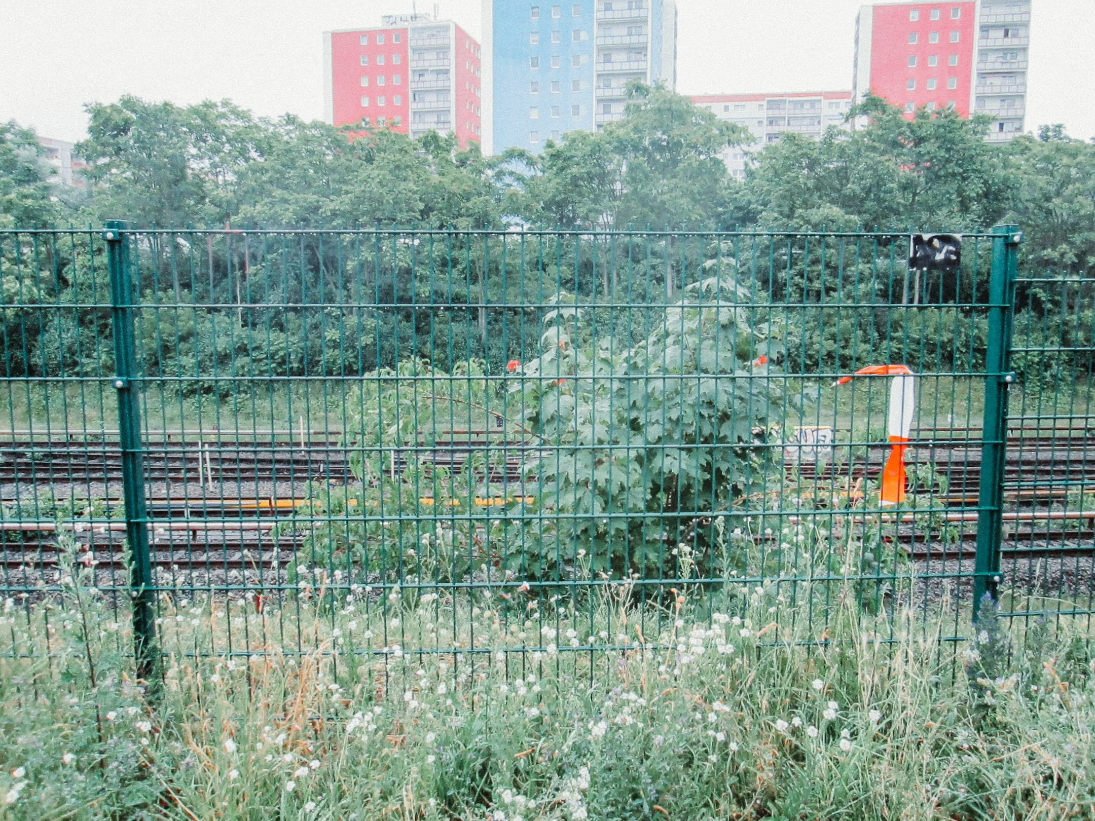 Beispiele ausgeführter Einhausungen | Plaschke Tezett – Projekte