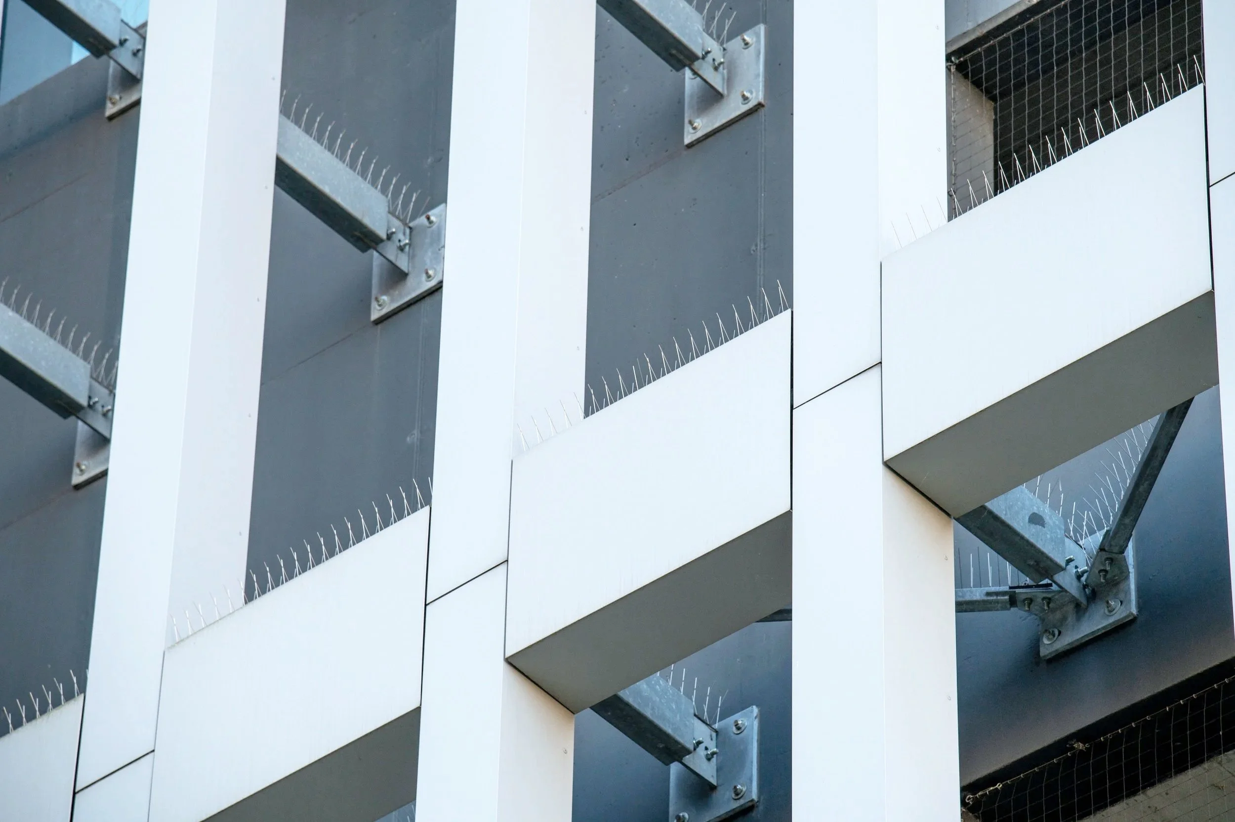 Portfolio – Spikes & Zackenleisten | Plaschke Tezett