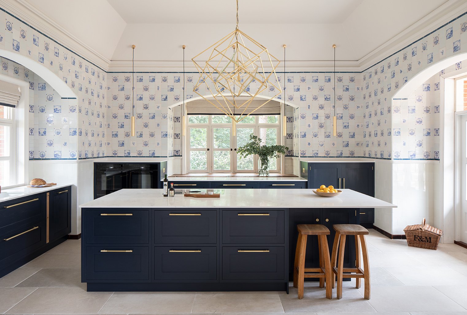 kate_malone_interiors_kent_edwardian_country_house_kitchen_3.jpg