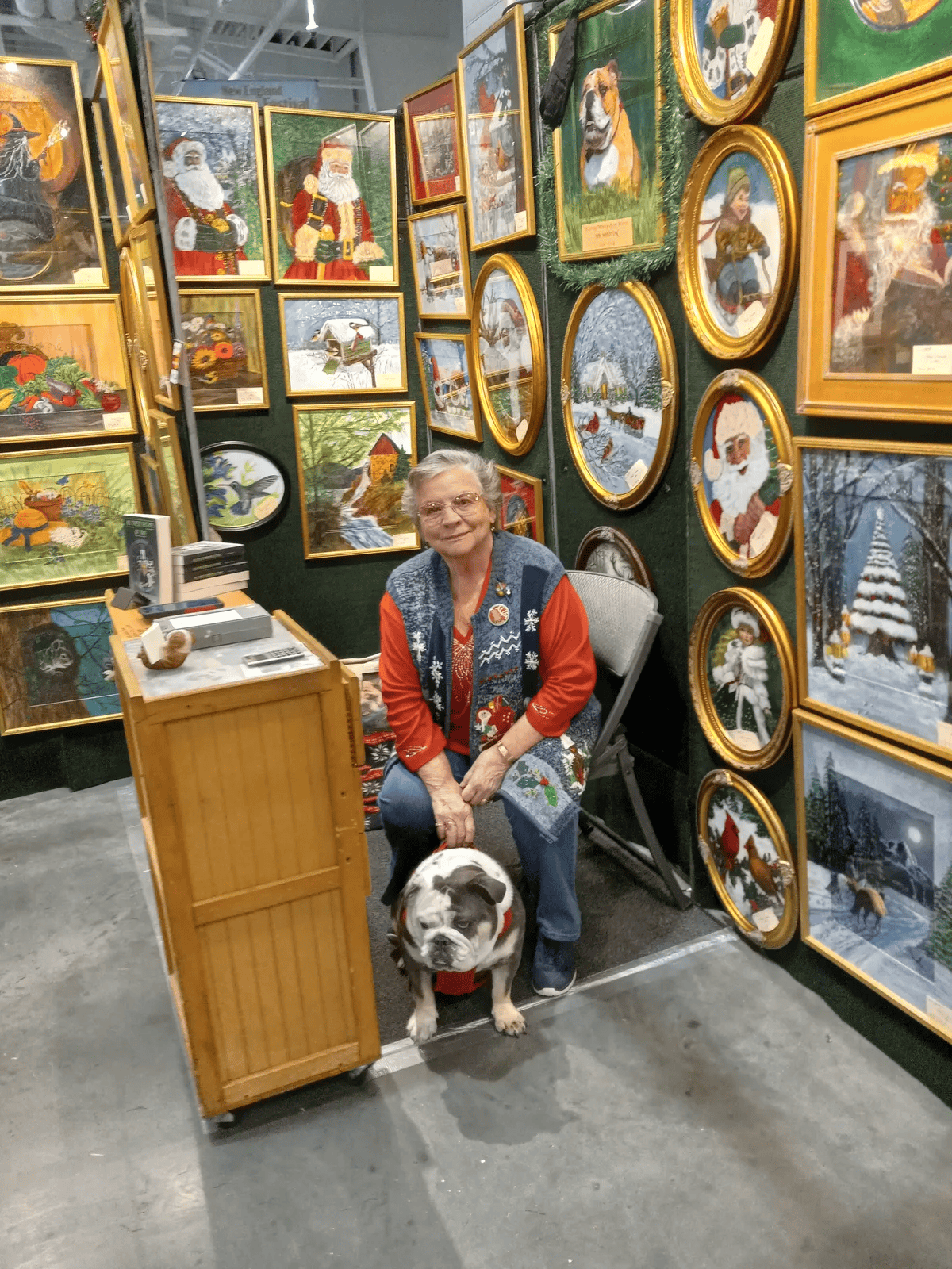  
  Cheryl's Paintings: BOOTH 657
      Original, framed works of art and fine prints, each painted with a personal touch. Bring home a one-of-a-kind piece to brighten any wall, or find the perfect print to suit your space and style.   
