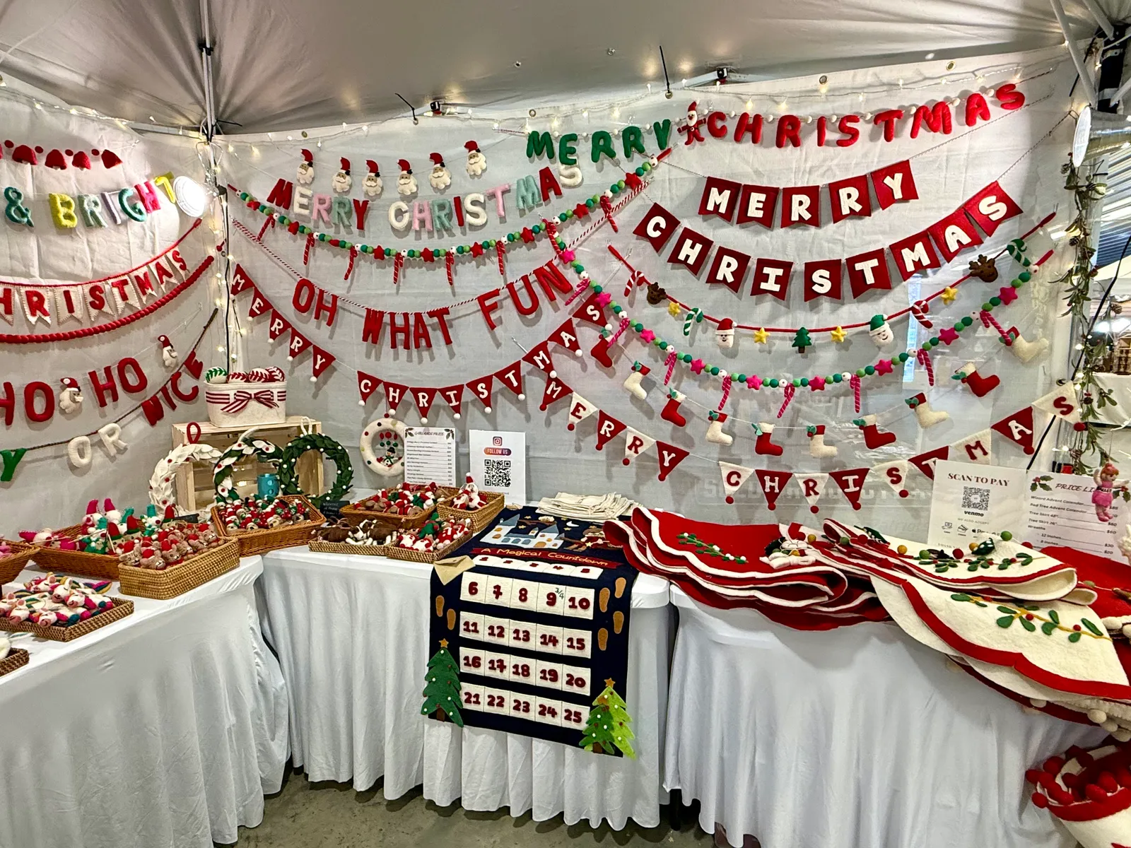  
  Koala Crafts LLC: BOOTH 536
     New Jersey-based Koala Crafts specializes in high-quality, handmade holiday and seasonal decor, from ornaments and garlands to tree skirts, stockings, and advent calendars. Thoughtfully designed in-house and handc