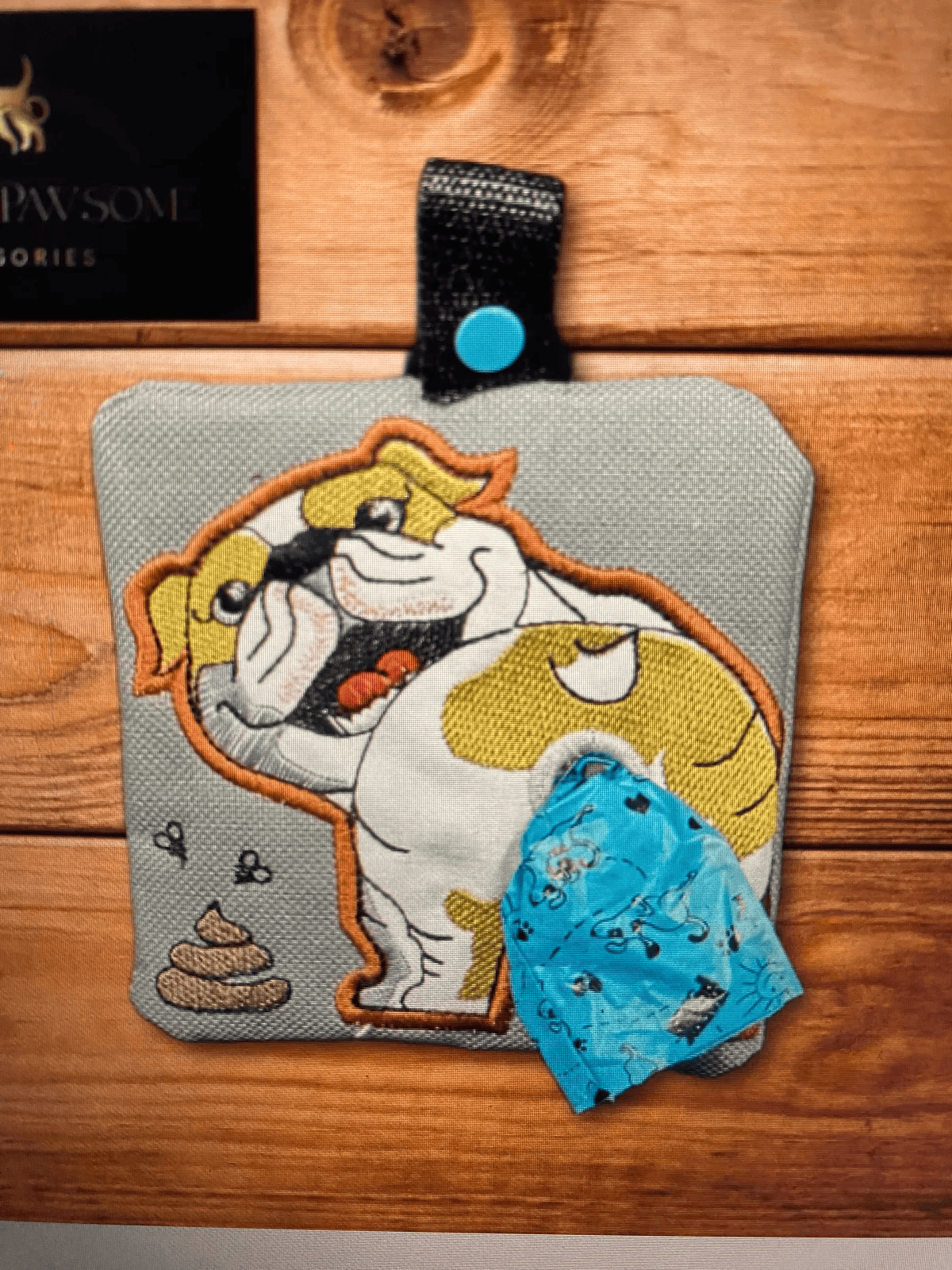  
  Bailey's Pawsome Accessories: BOOTH 346      Your portal to uniquely crafted pet accessories made with love and attention in Charlton, Massachusetts. Serving passionate pet enthusiasts across the US, we offer a delightful array of handmade bandan