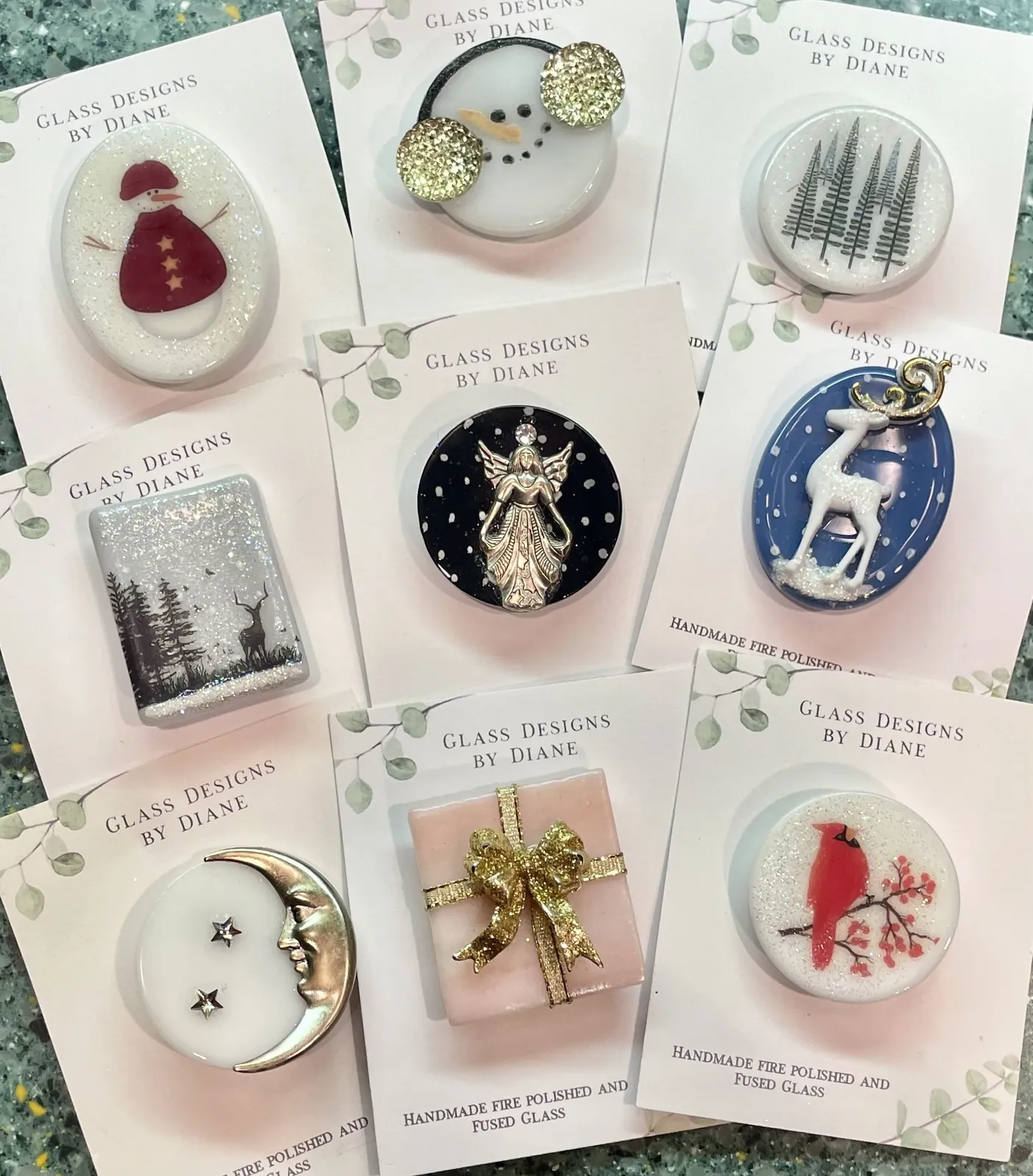  
  Glass Designs by Diane: BOOTH 614
      Polished, fused glass pins, ornaments, magnets & various glass creations. Also handmade jeweled boxes as an accompaniment to the glass items.      
 Visit Website 
