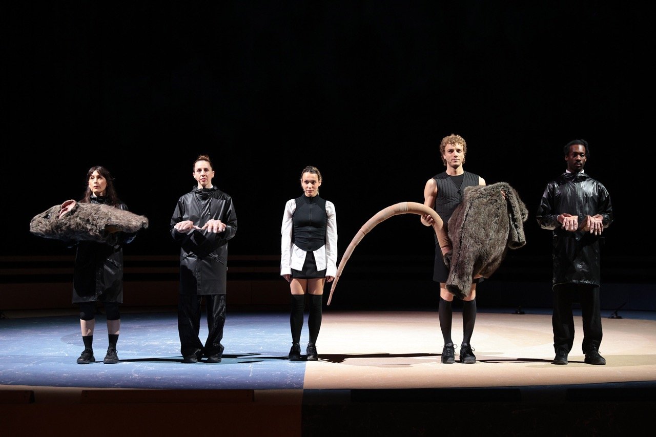 25_04_NB_Now_We_Are_Earth_AnjaBeutler.de_002 [web].jpeg