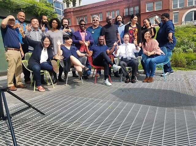 David Grace from @gsbsarchitects representing @aslautah at the National ASLA Diversity Summit! @nationalasla .
.
.
.
.
.
.
#thisislandscapearchitecture #Diversity #diversitysummit #landarch #rooftop #landscapearchitecture #landscapearchitect #landsca