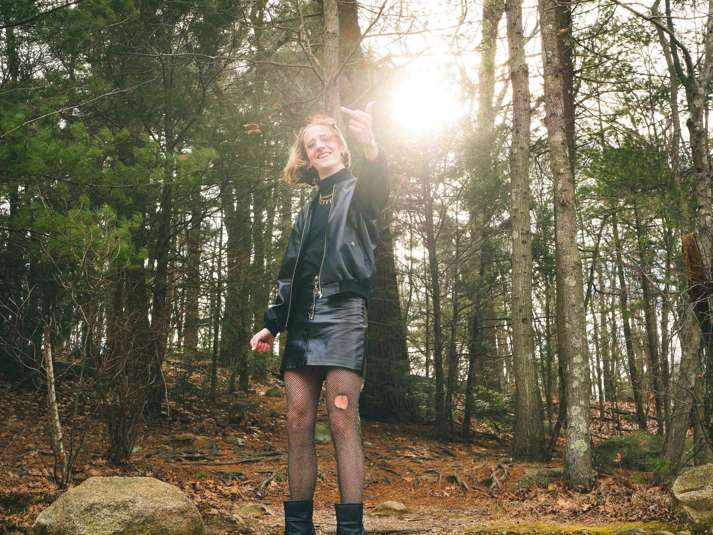 Video Premiere: Sashathem "Hellraiser"