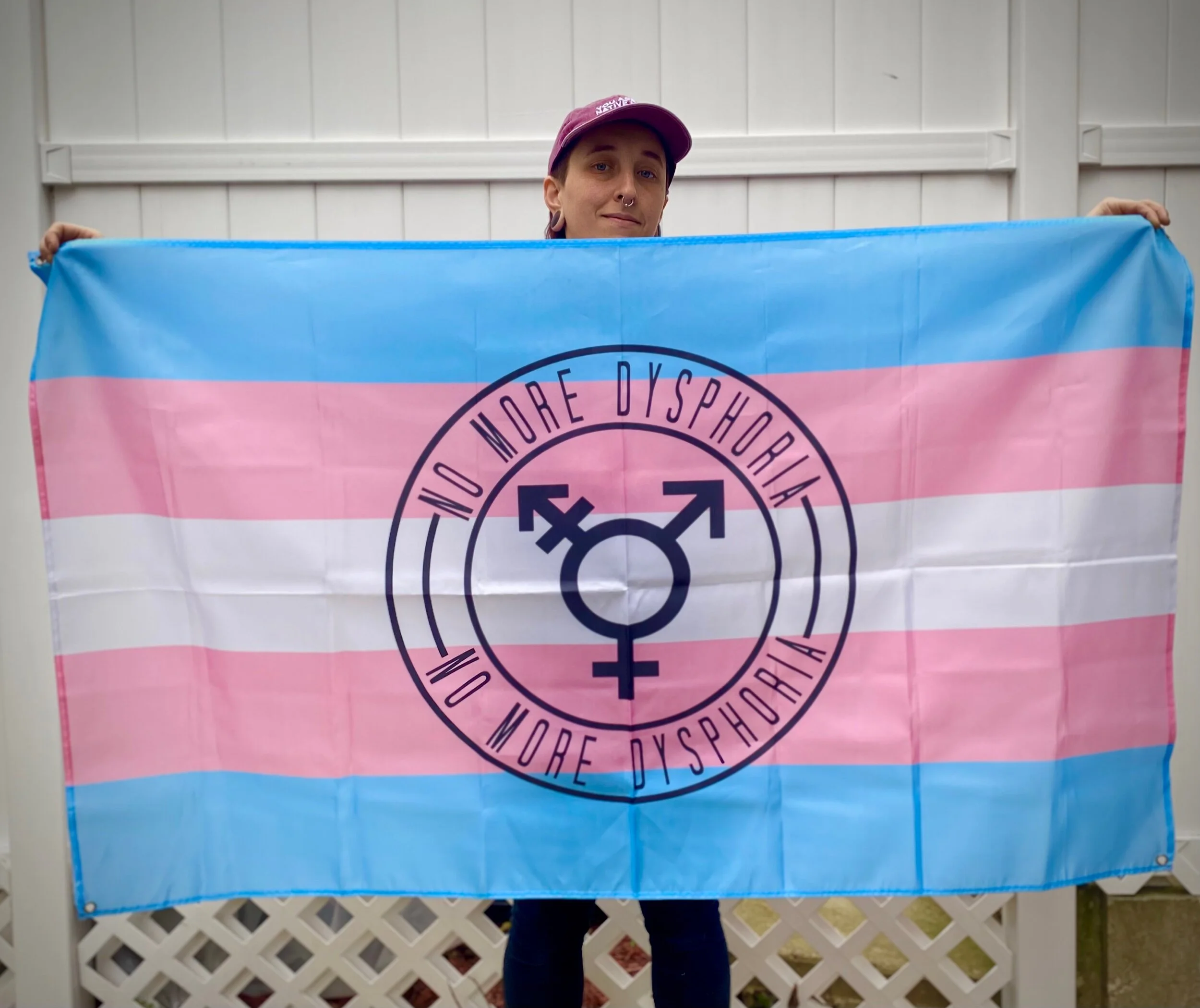 21CAE608-B755-4ECE-92AA-A84A3374F69B