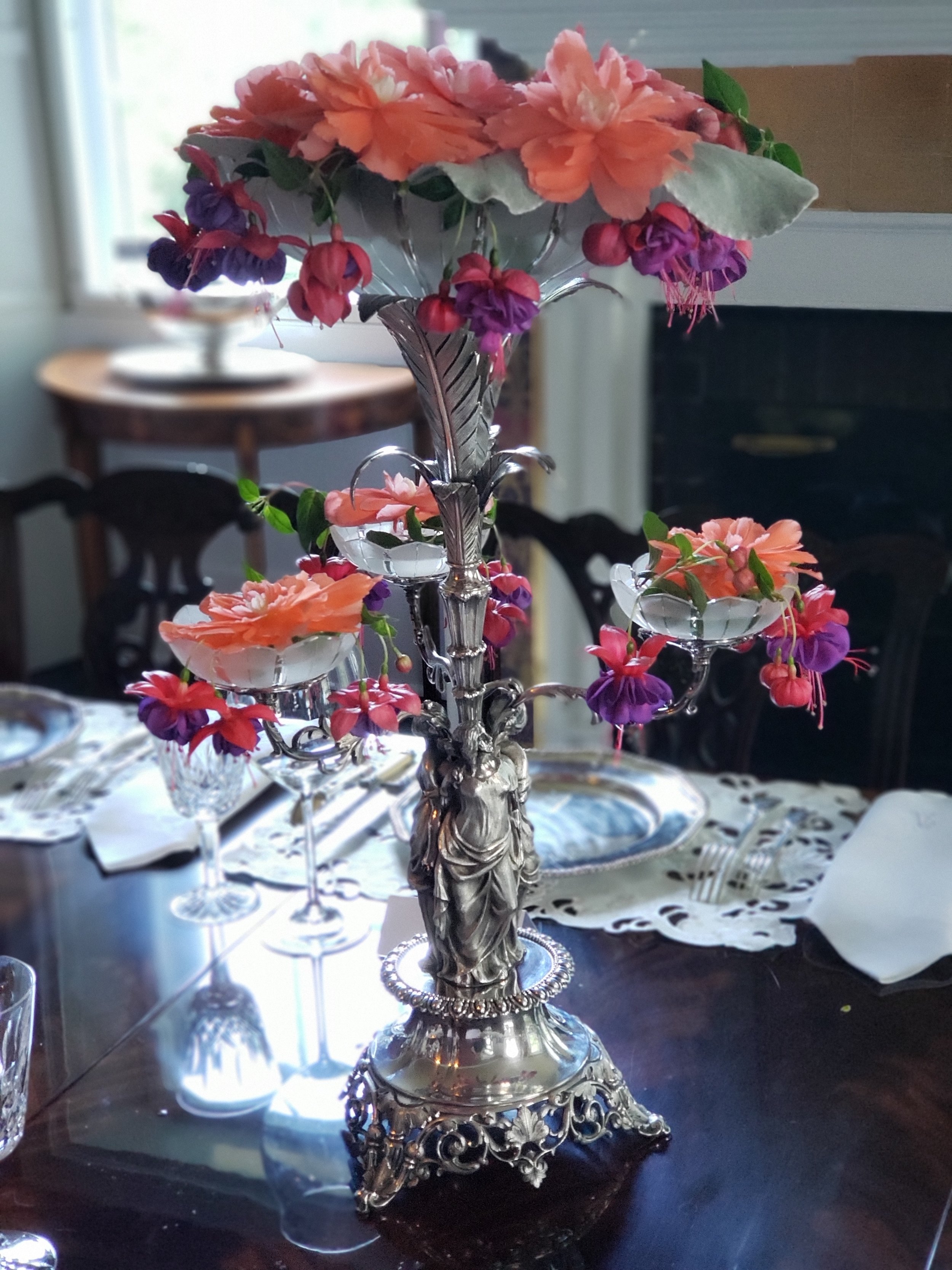 Dining_floral.jpg