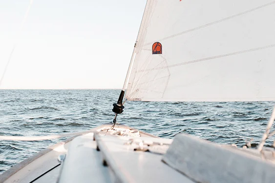 sailing.jpg