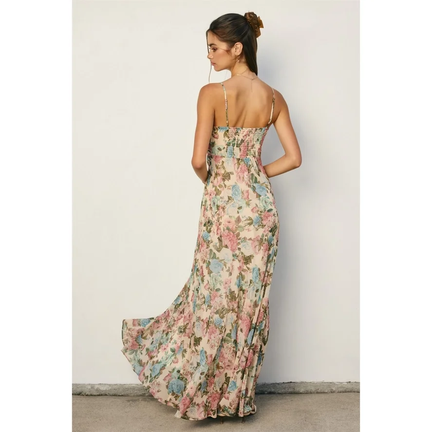 Godet Dress back.webp