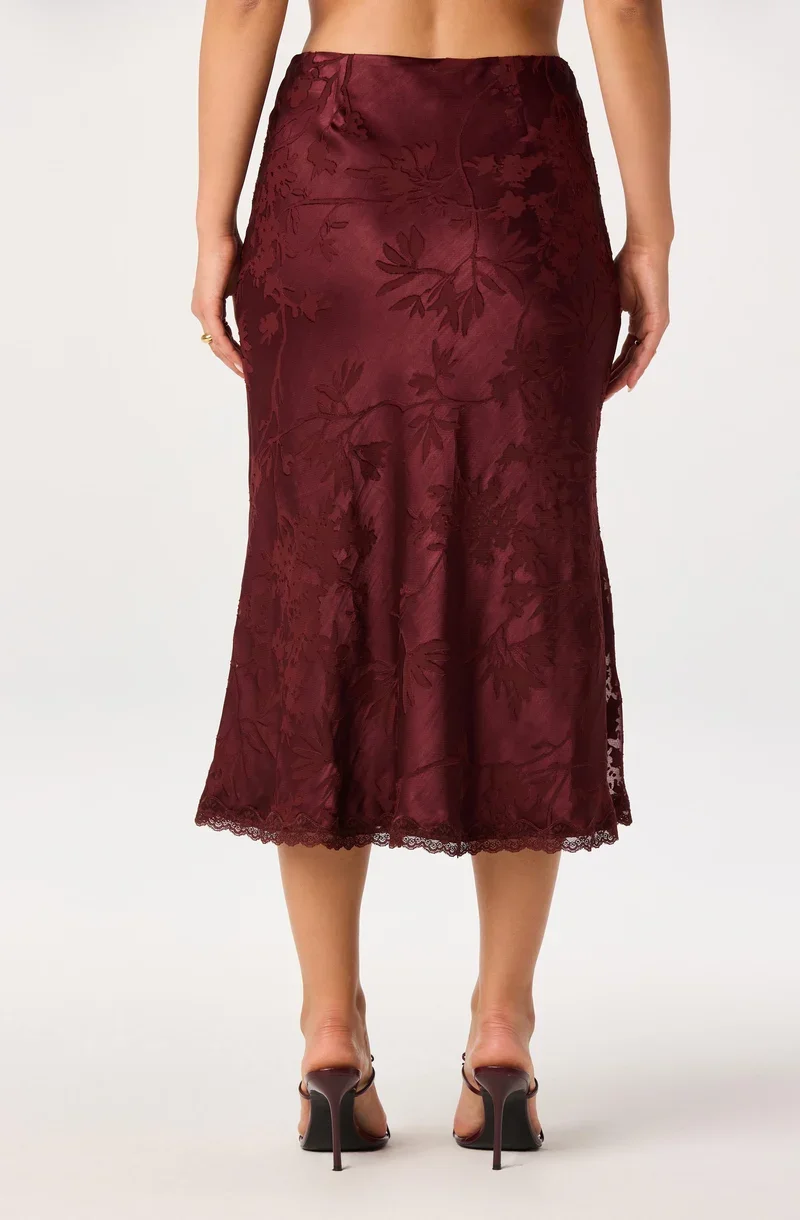 vanessa skirt 2.webp