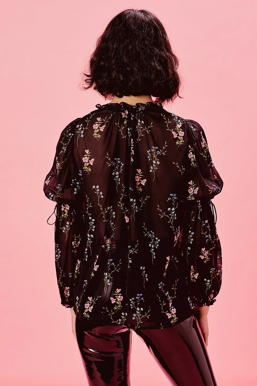 DELTABLOUSE_BLACKFLORAL_2.jpg