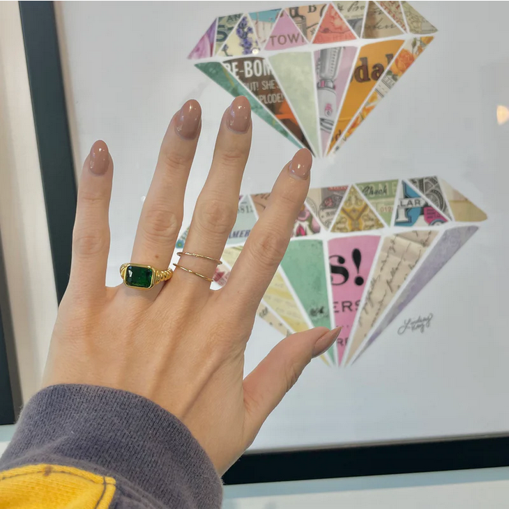 Screenshot 2022-08-30 at 11-12-56 Braided Emerald Gem Ring.png