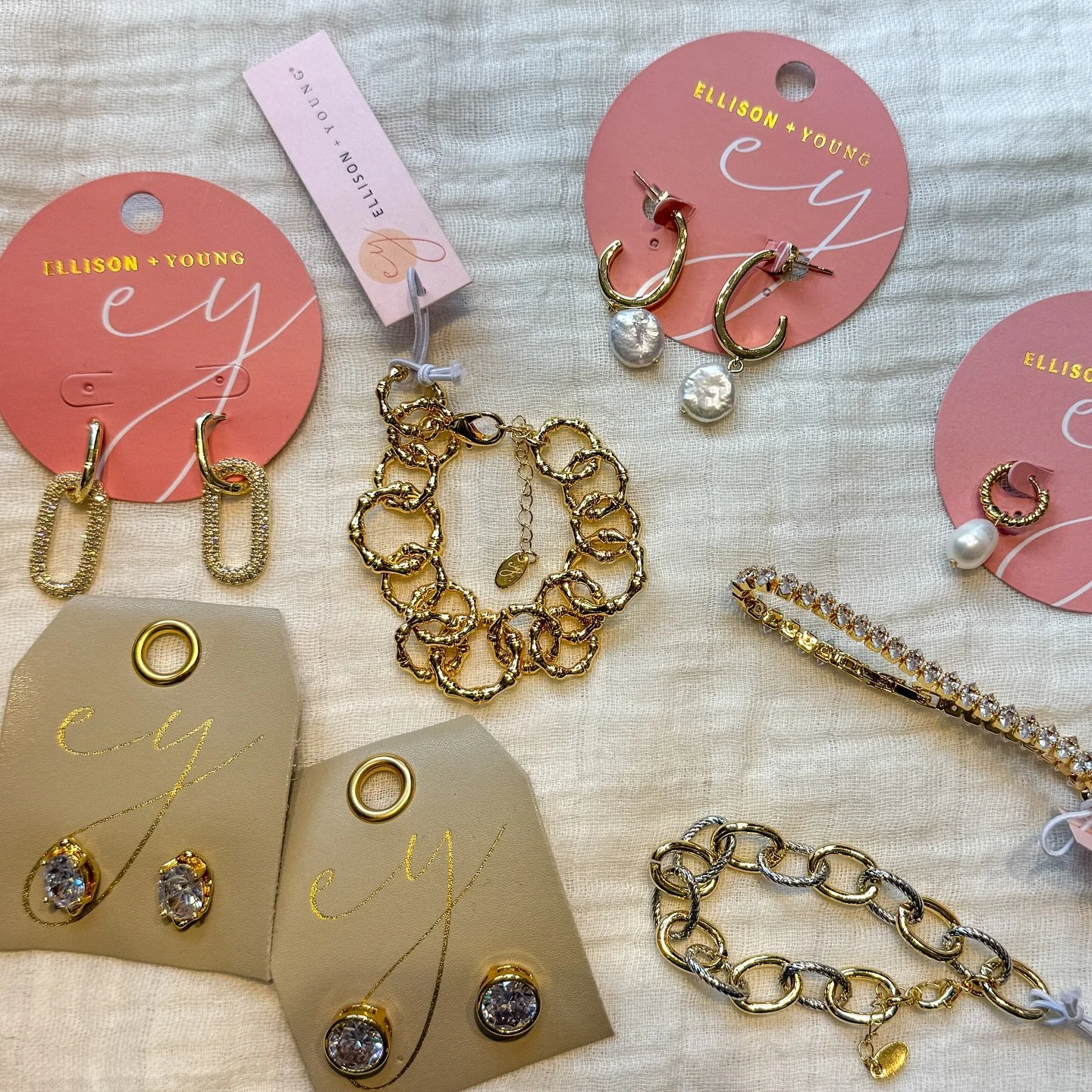 Tons of Ellison + Young just arrived! Perfect pieces to complete any look! 💌
.
.
.
#luciaboutique #jewelry #boutiquestyle #shopsmallbusinesses #ellisonandyoung #shopsmallboutiques #saratogacounty #saratogasprings