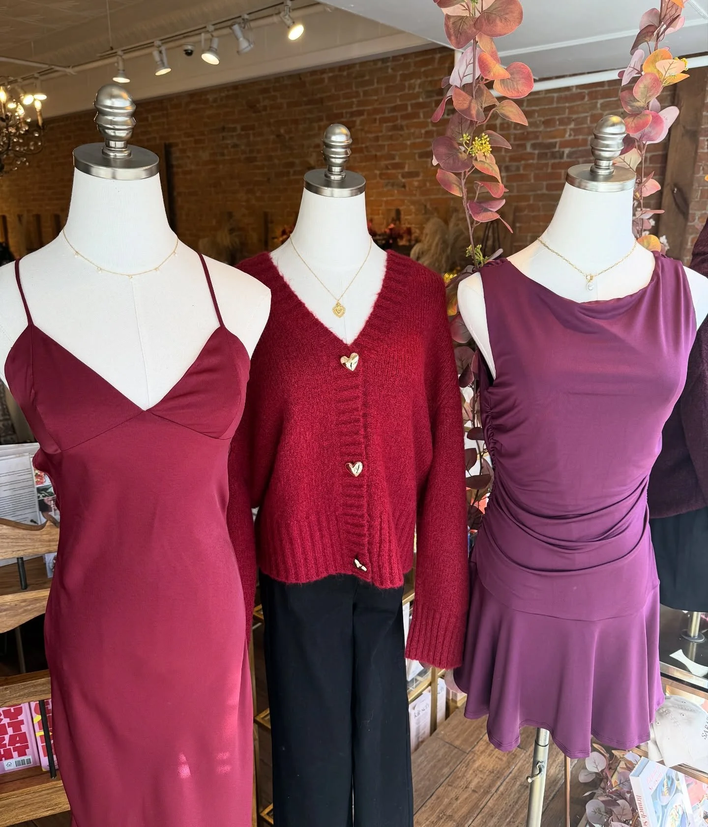 Burgundy season is in full bloom 🍁🍷Shop these looks in store today!
.
.
.
#luciaboutique #burgundy #fallstyleinspo #falloutfit #shopsmall #boutique #boutiquestyle #saratogasprings #saratogany