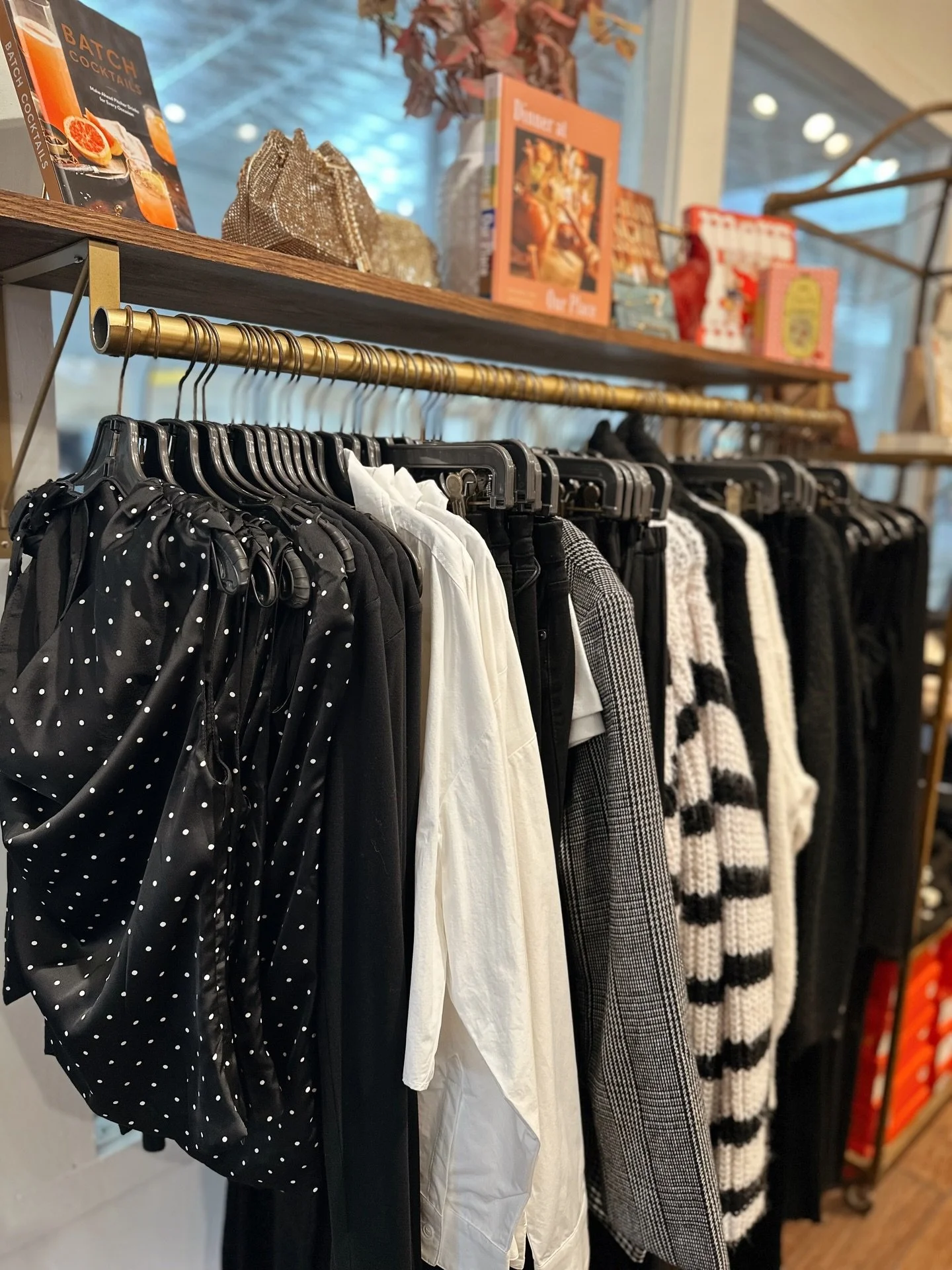 Weekend plans: treating yourself before the holiday shopping rush begins! ✨ New arrivals are out &amp; ready for you to shop all weekend long! Open 10-8 today ✨
.
.
.
#SaratogaSprings #WeekendShopping #TreatYourself #NewArrivals #CozyStyle #HolidaySe