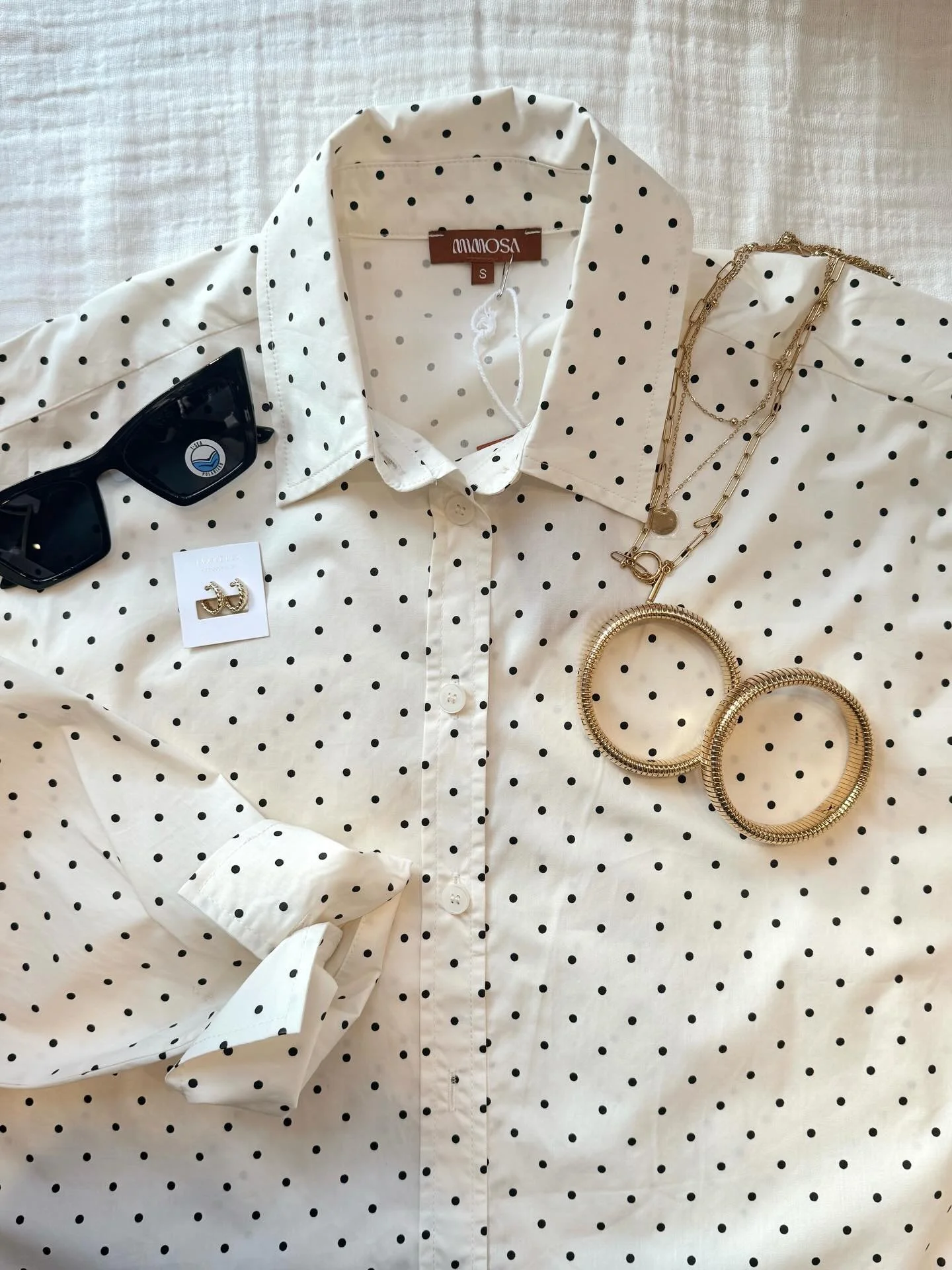 Our go-to looks for coffee runs, errands, and everything in between☕️🛍️
Shop all these looks in store with select styles online
&bull;
&bull;
&bull;
#boutique #saratoga #shopsmall #shoplocal #outfitinspo