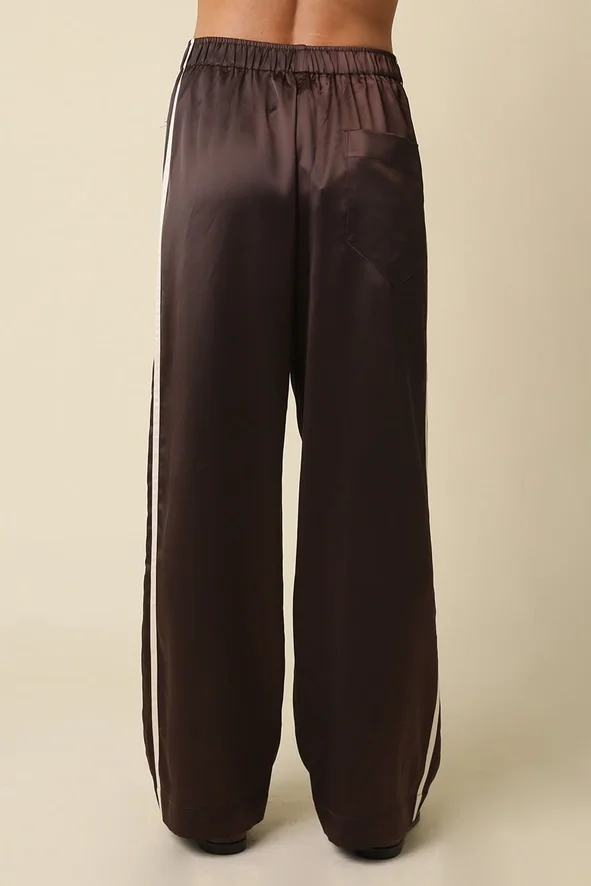 lee stripe 2.webp