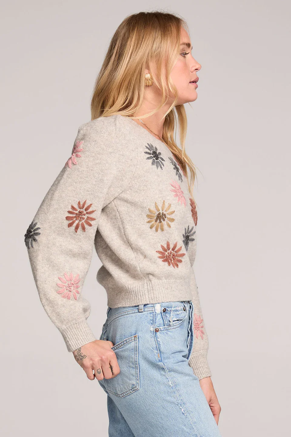 Valeria sweater back.webp