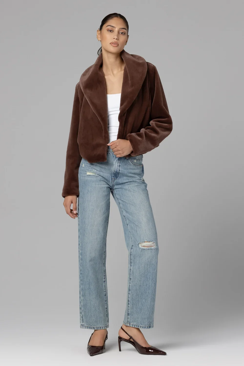 33AB6928_First_Class_3727.webp