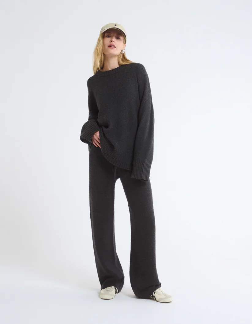 Fair_Isle_Set_Washed_Black_002_d8d025ce-e679-4963-a0ed-e60d92ec7cba.webp