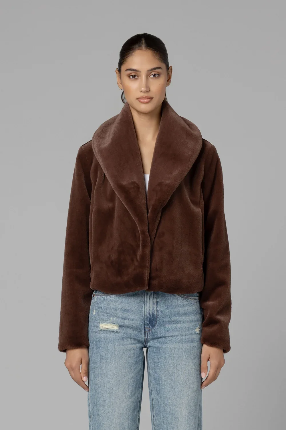 33AB6928_First_Class_3730.webp