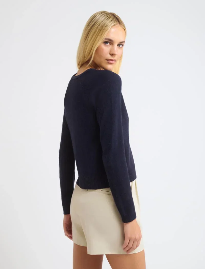 seabrook-cardigan-navy-coming-soon-sync-draft-rumored-162.webp