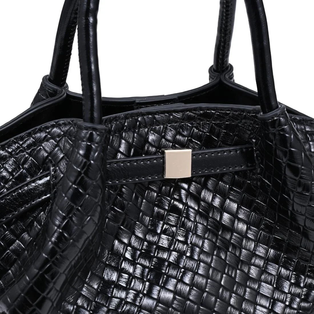 selena black 8.webp