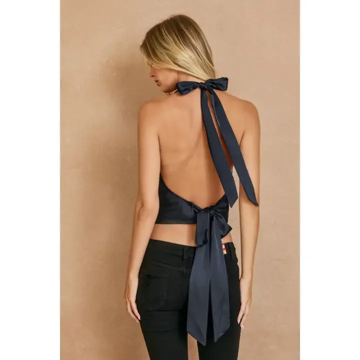 halter tie back.webp