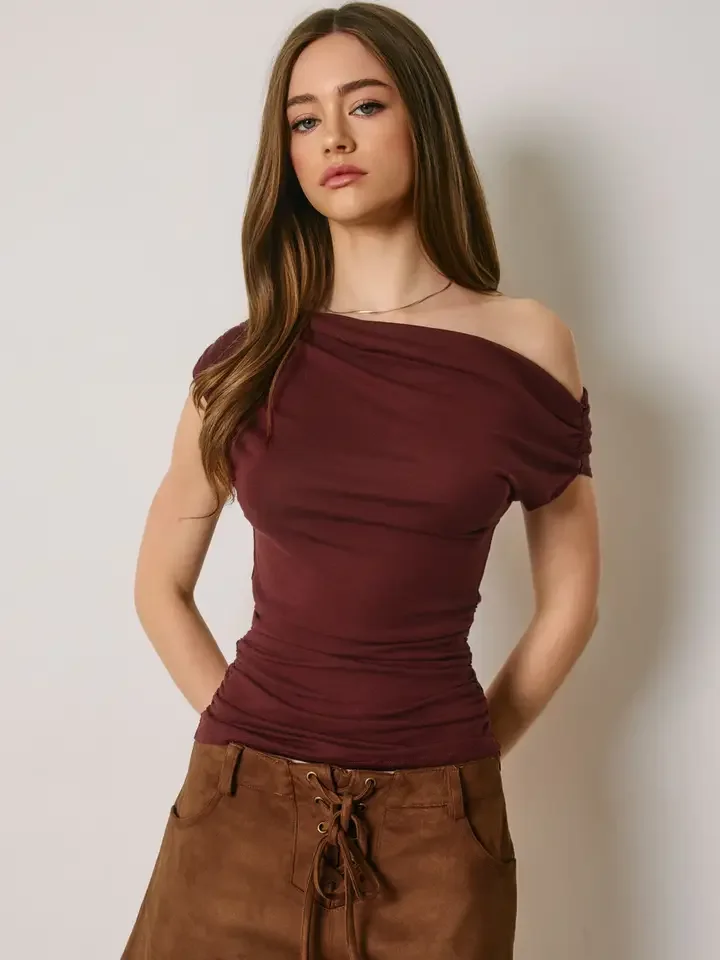 oen shoulder 1.webp