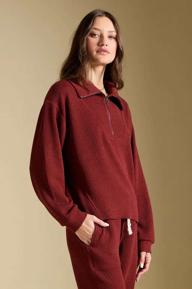 pullover 2.webp