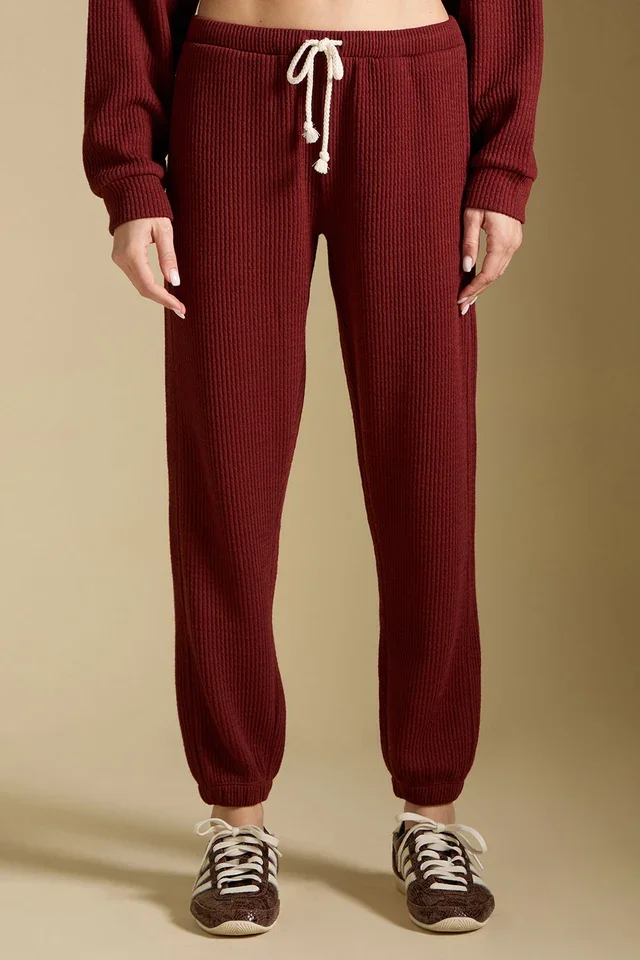 pull on pant 2.webp