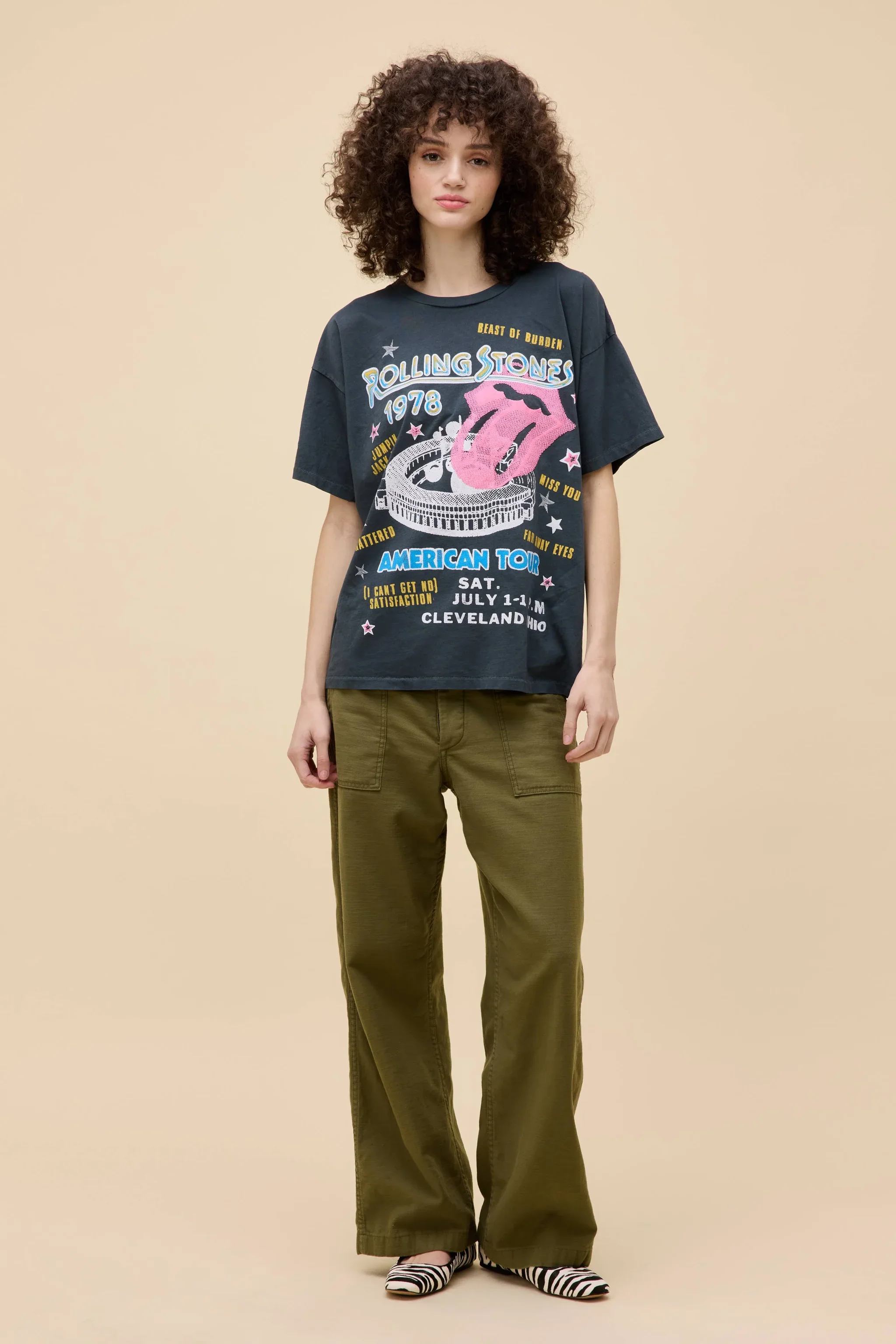 T1562ROL921_ROLLINGSTONES1978AMERICANTOURMERCHTEE_ECOMCROPPED_1_2048x.webp
