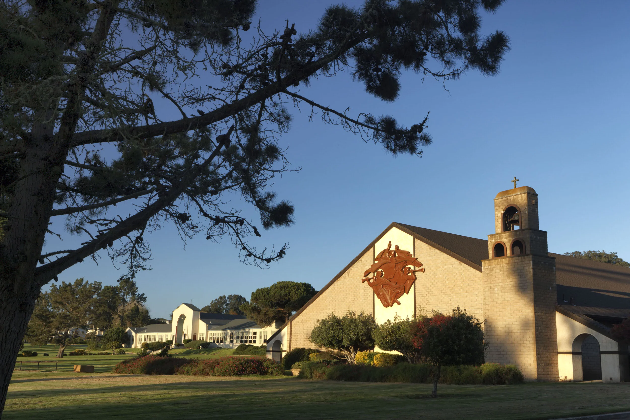 Alumni Welcome Monterey Bay Academy