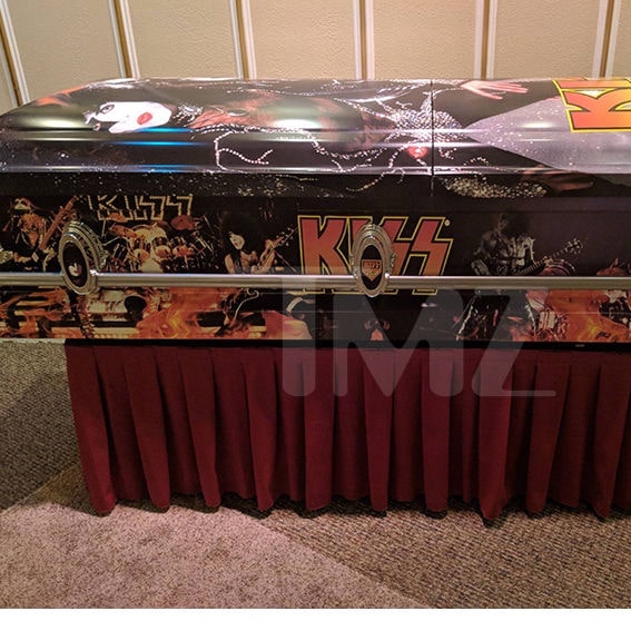 Pantera Drummer Vinnie Paul To Be Buried In a KISS Casket...