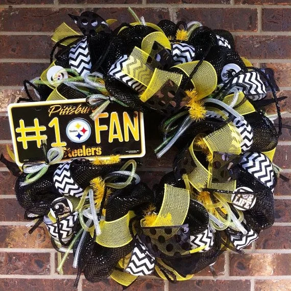 Featured Funeral: Stadium Seats Mark Grave