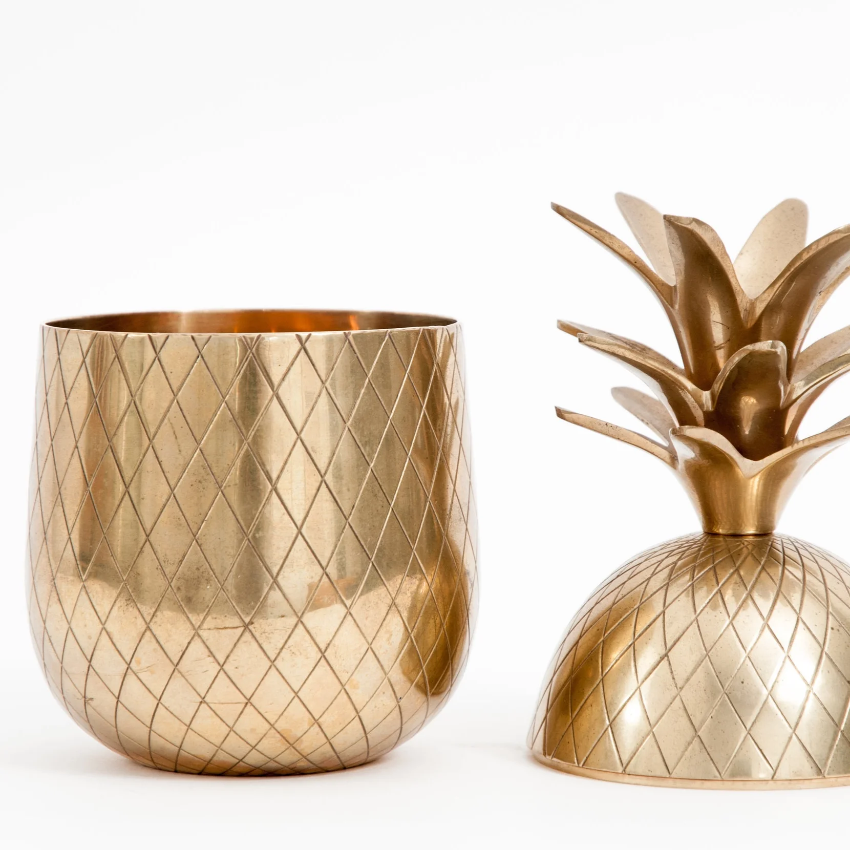 Inspiration: Non-Traditional Urns