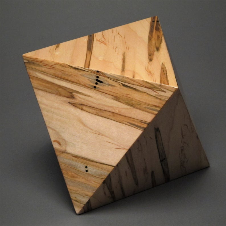 Geometric Exotic Wood Urn