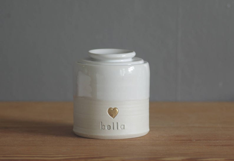 Simple white Ceramic Urn