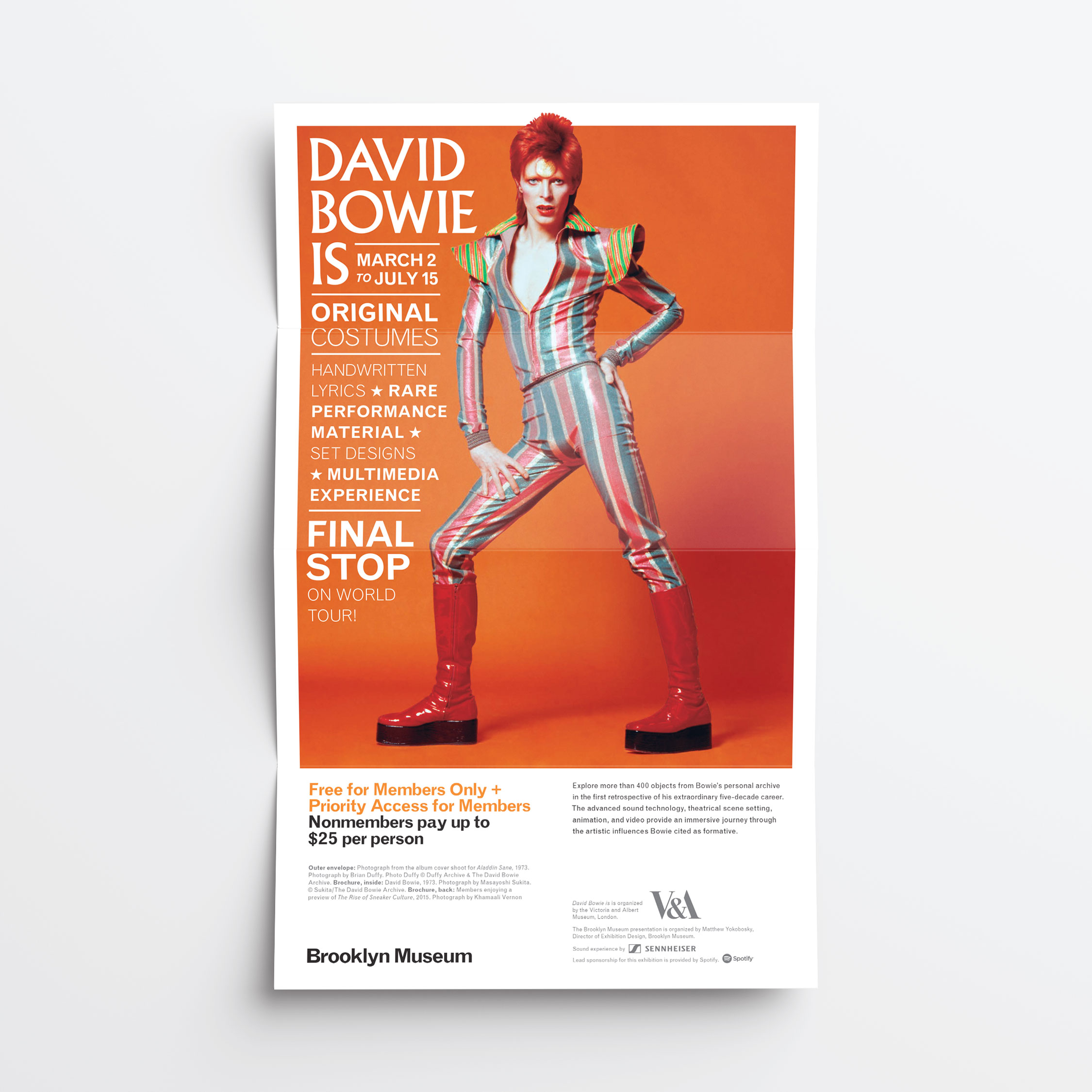 BrooklynMuseum18-Brochure-Mockup.jpg