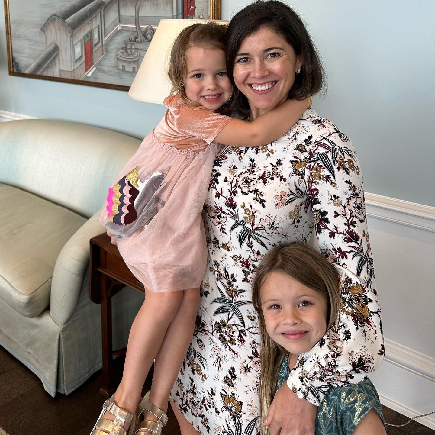 Bring their mom is such a gift 🥰

Happy Mother&rsquo;s Day to all the amazing moms, grand mothers, bonus moms, god mothers and those who love as mothers. I hope it&rsquo;s a special day!