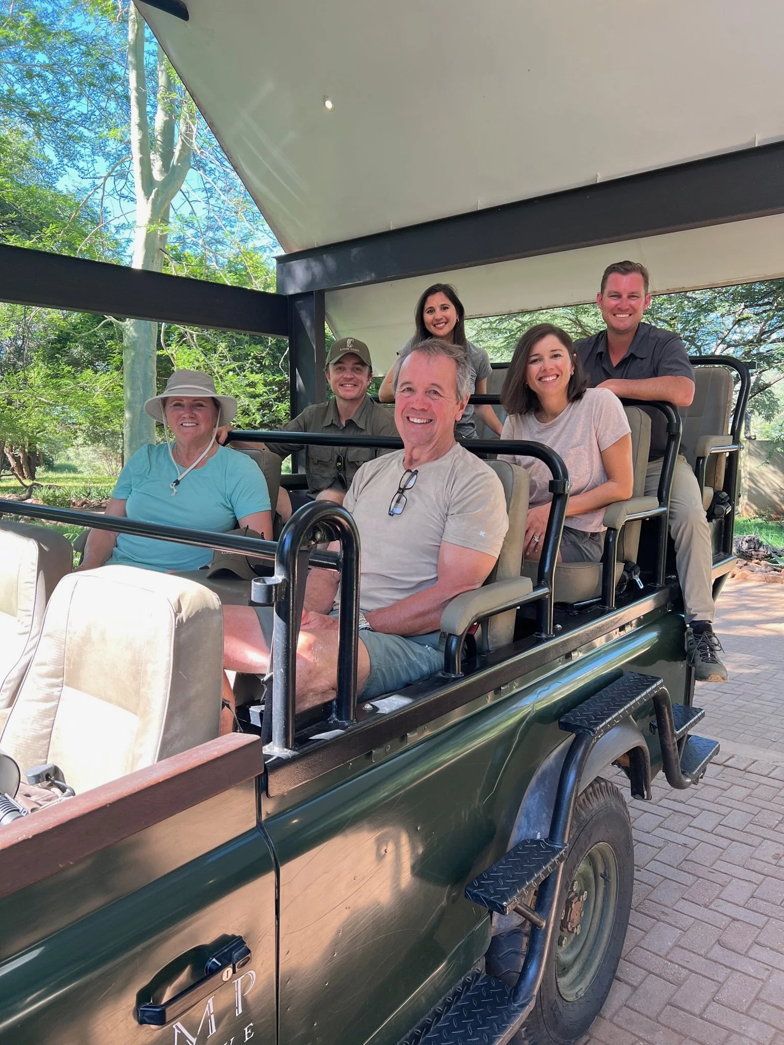 Your Inside Track to the Big Five: Hire a Travel Advisor