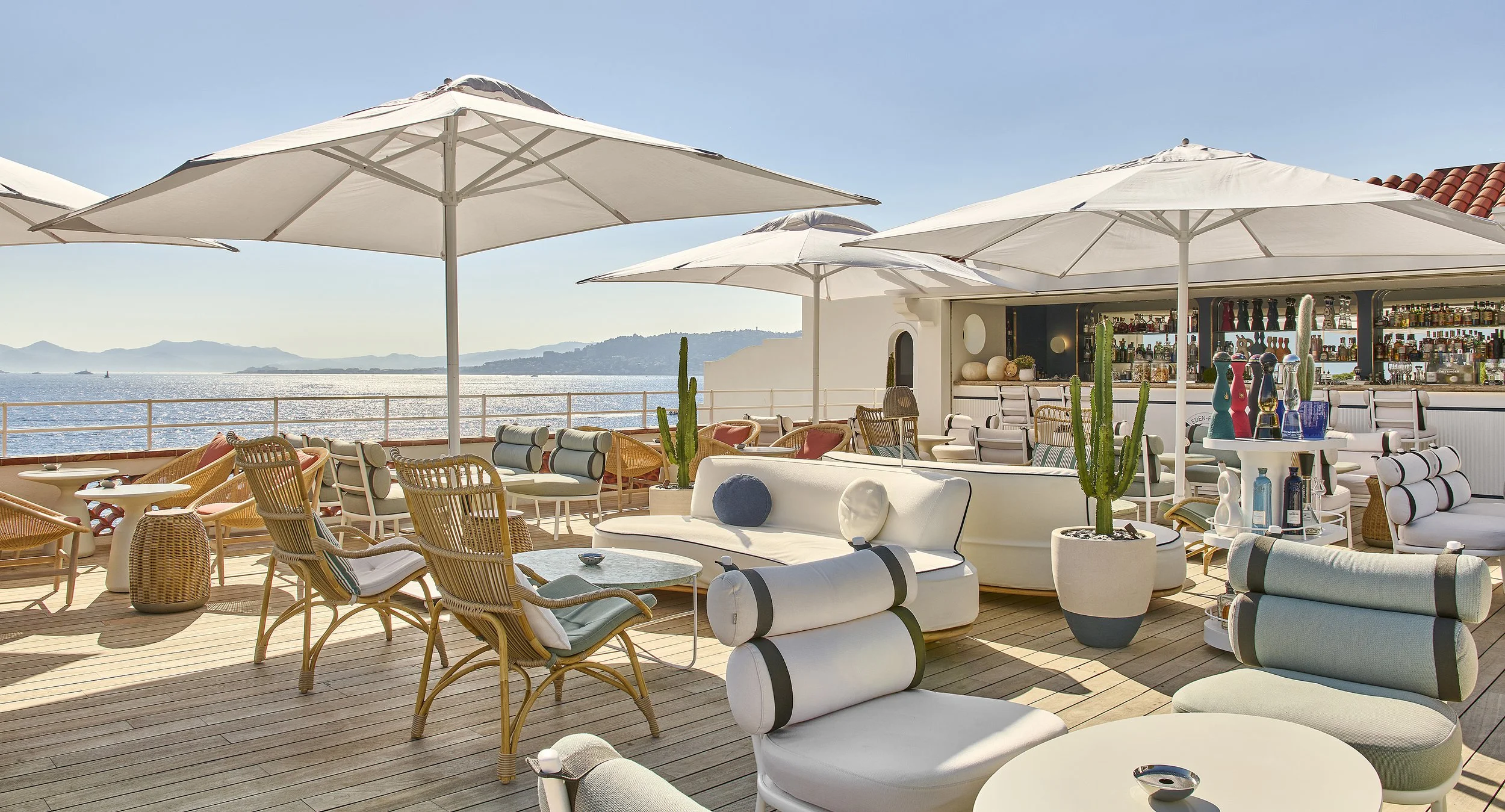 Eden-Roc_Lounge_copie.jpg