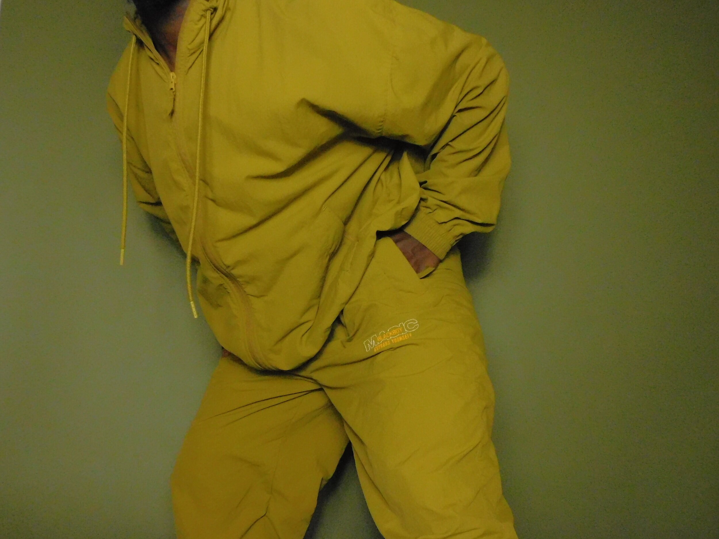 C813B180-5F63-453D-A8BF-8E815D512EA1