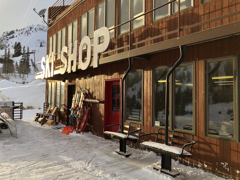 Locations — Powder House Ski Shop