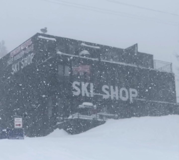 Powder House Ski Shop