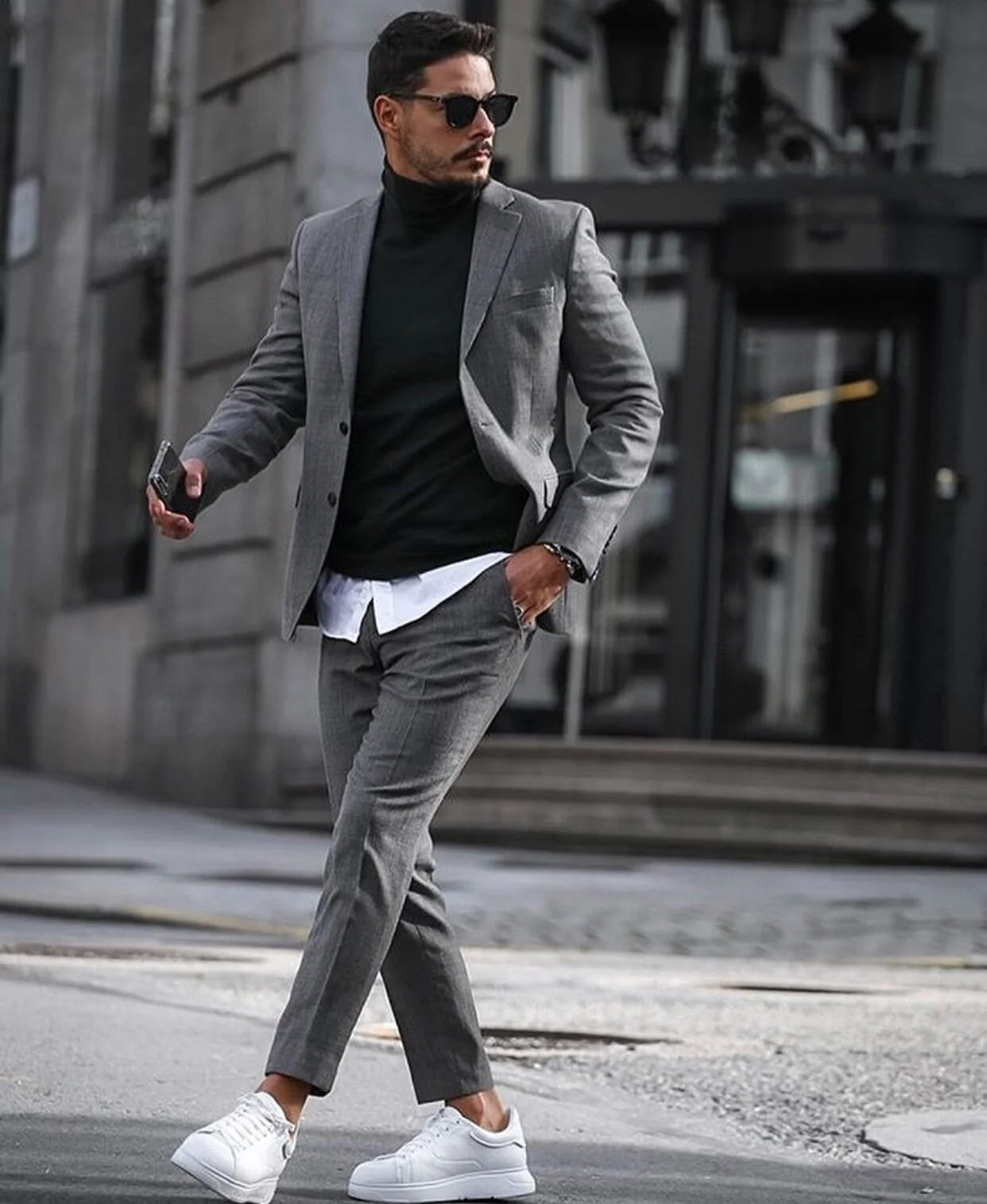  PHOTO CREDIT:  @menswearclass  