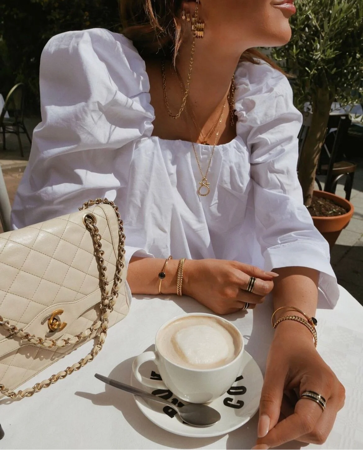  PHOTO CREDIT: @nicoleballardini 