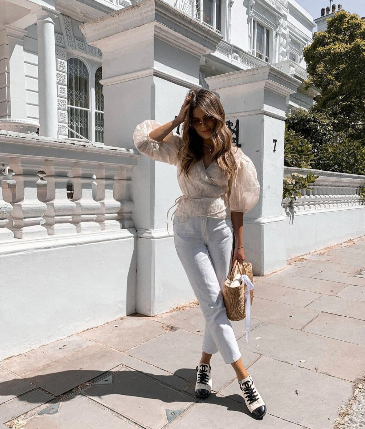  PHOTO CREDIT: @chloelloyd 