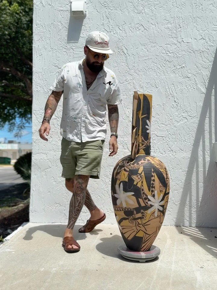 Received my most recent thematic assignment tour from the creative inner voice about a few months back&hellip; still exploring iterations on the idea. 

The hidden many&hellip; that surround us, little friends occupying our same planet, living an ent